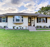 Lovely Farmers Branch House - 1Mi to Golf Cinema