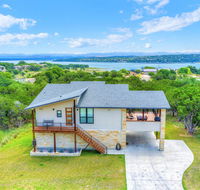 Luxury Lakeview Home w/PoolBeachBoatGym Access