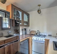 Marble Cabin with Large Teepee Fire Pits Mtn View