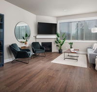 Milwaukie Heights North Villa