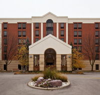 Schaumburg Inn Hotel
