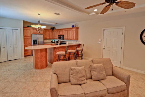 SEA GLASS 6 Condo - Adwords Guide 3