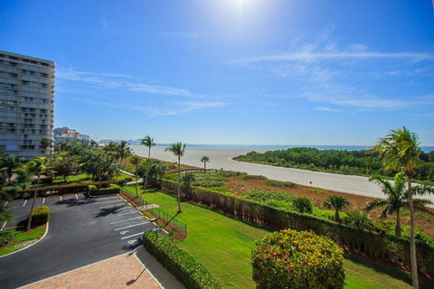 SST3-409 - South Seas Tower Condo - Adwords Guide 2