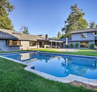 Summer Family Retreat with Tennis Court  Game Room