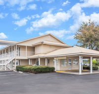 Super 8 by Wyndham Madison