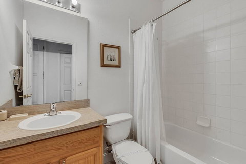 SWH812BD - 4 Beds Pool & Spa Home - Gated - Adwords Guide 3