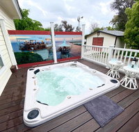 TV-392A - Wine Country Couples Cottage