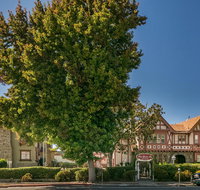 Rose Garden Inn