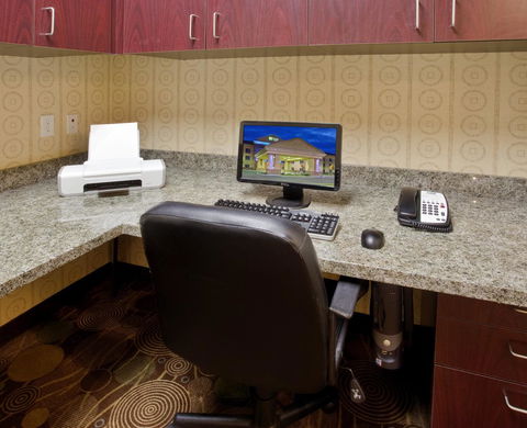 Holiday Inn Express Hotel & Suites Merced - Adwords Guide 14