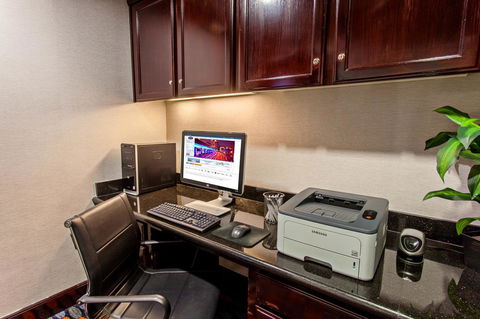 Hampton Inn And Suites Merced - Adwords Guide 18
