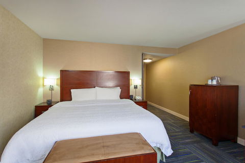 Hampton Inn And Suites Merced - Adwords Guide 24