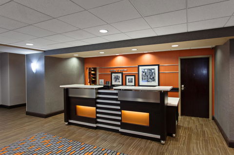 Hampton Inn And Suites Merced - Adwords Guide 19