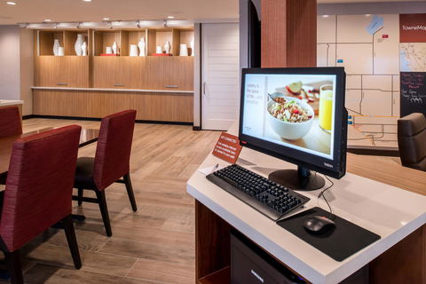 TownePlace Suites By Marriott Merced - Adwords Guide 19