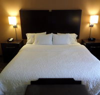 Hampton Inn and Suites Bakersfield / Highway 58