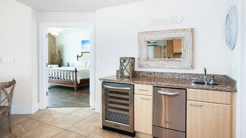 CRD0708 - Panoramic View Two-bedroom Apartment - Adwords Guide 3