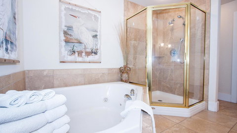 CRD0708 - Panoramic View Two-bedroom Apartment - Adwords Guide 5