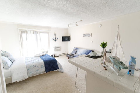 A Block Away To The Beach & Venice - Adwords Guide 3