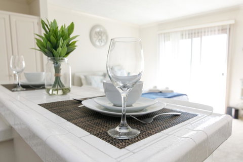 A Block Away To The Beach & Venice - Adwords Guide 16