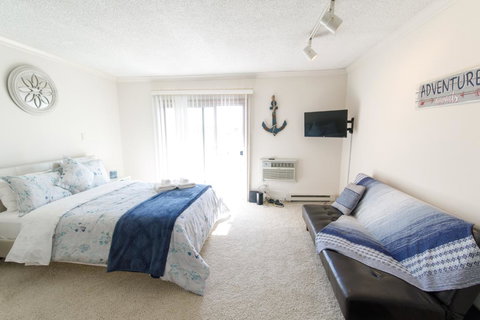 A Block Away To The Beach & Venice - Adwords Guide 15