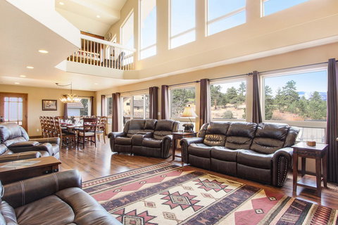 Eagles Nest At Creekside Home - Adwords Guide 0