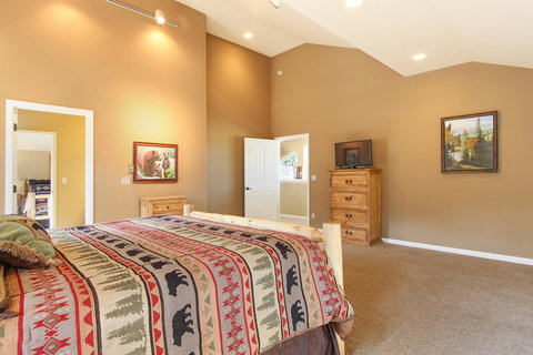 Eagles Nest At Creekside Home - Adwords Guide 19