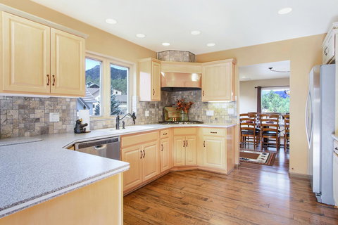 Eagles Nest At Creekside Home - Adwords Guide 20