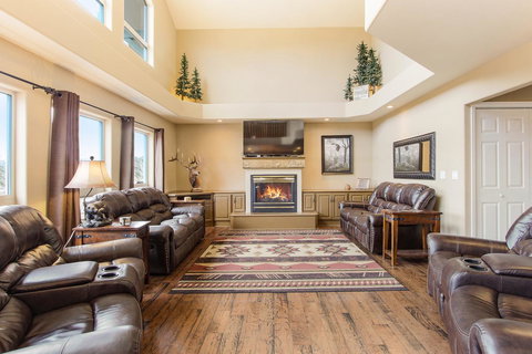 Eagles Nest At Creekside Home - Adwords Guide 14