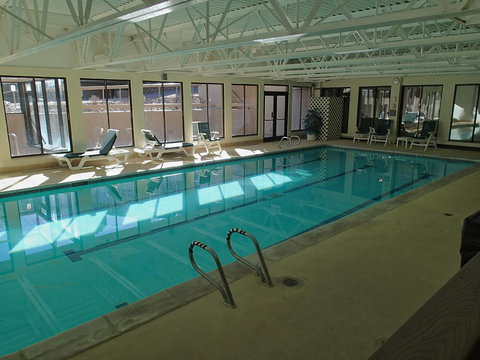 A11 Snowblaze Athletic Club Condo - Adwords Guide 0