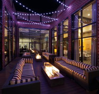 Hilton Mystic