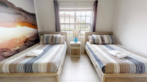 ACO Golden Palms 8 Bedroom Vacation Home With Pool (1861) - Adwords Guide 13