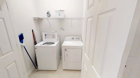 ACO Golden Palms 8 Bedroom Vacation Home With Pool (1861) - Adwords Guide 34